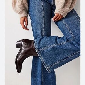 FREE PEOPLE Emmy Washed Western Boots SIZE 8